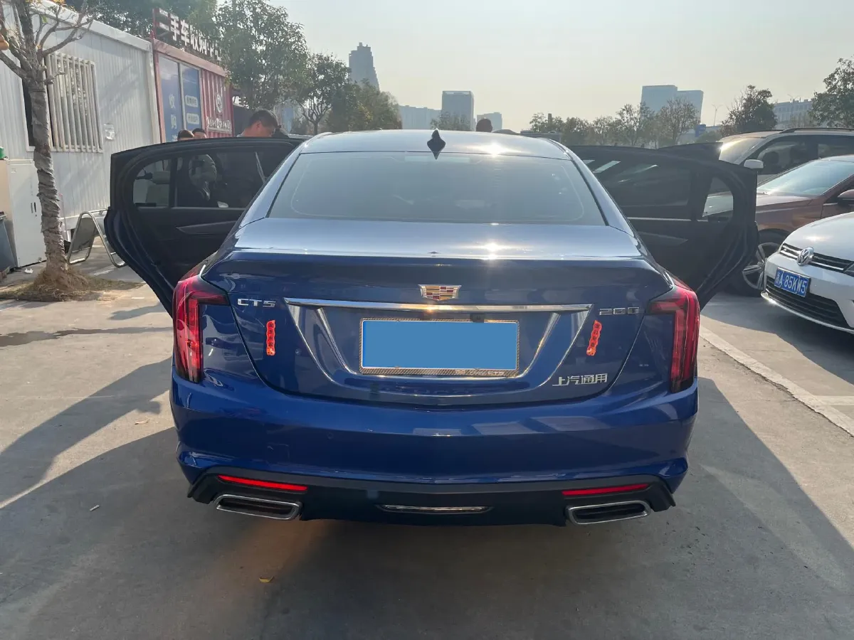 2022 Cadillac CT5 2.0T 237HP L4 10AT,autocango,china used car exporter,china ev exporter,chinese used car exporter,chinese used ev exporter