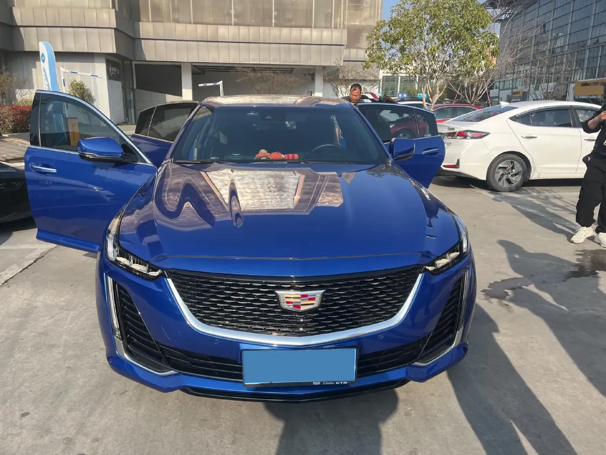 2022 Cadillac CT5 2.0T 237HP L4 10AT,autocango,china used car exporter,china ev exporter,chinese used car exporter,chinese used ev exporter
