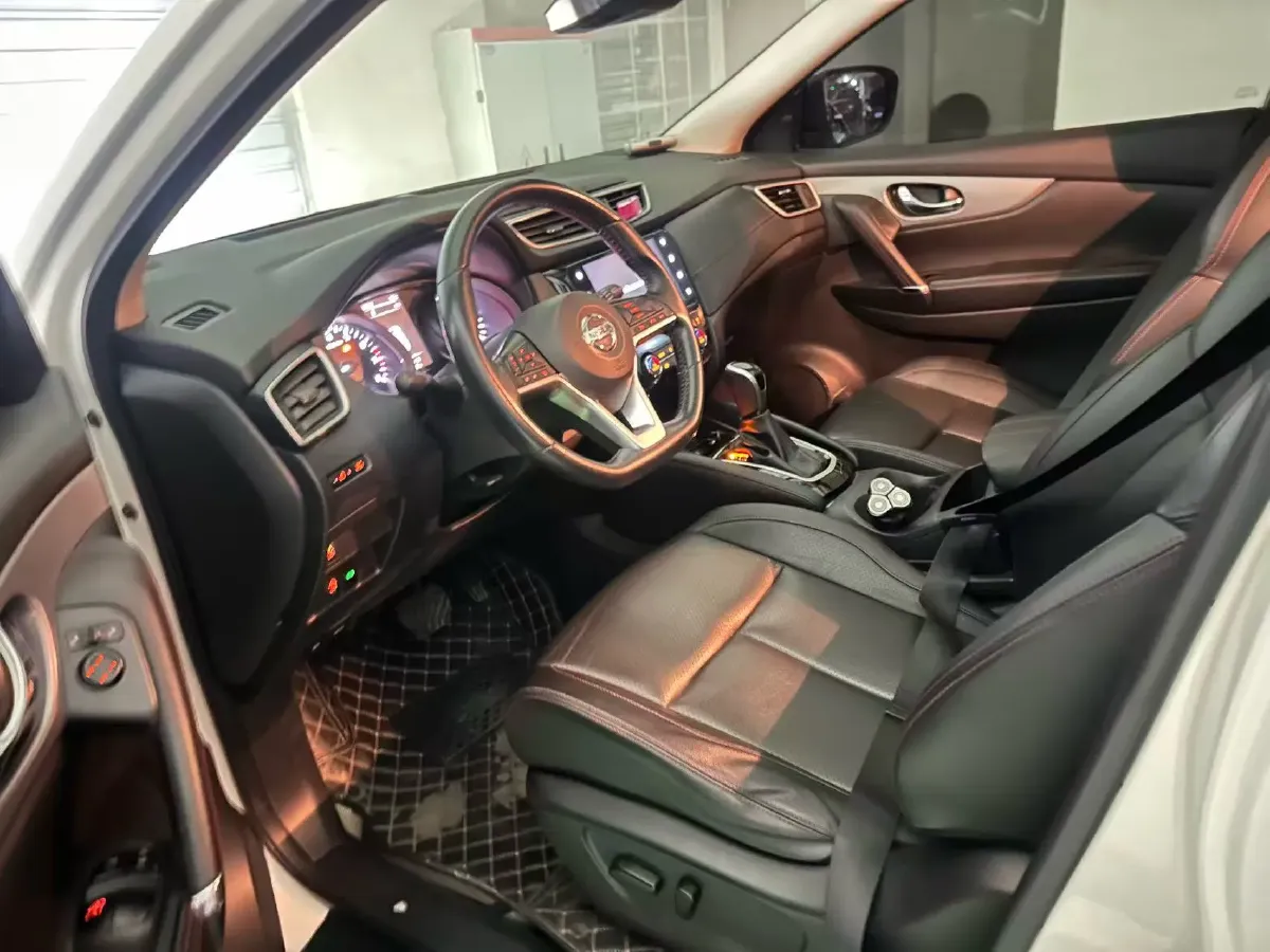 2022 Nissan Qashqai 2.0L 151HP L4 CVT,autocango,china used car exporter,china ev exporter,chinese used car exporter,chinese used ev exporter