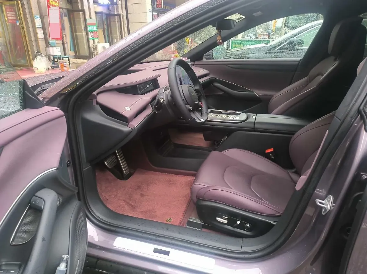 2024 MI SU7 BEV 101KWH,autocango,china used car exporter,china ev exporter,chinese used car exporter,chinese used ev exporter