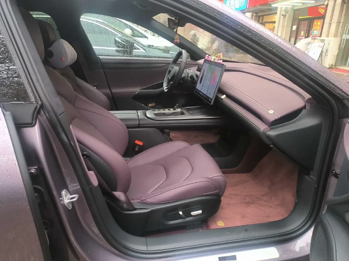 2024 MI SU7 BEV 101KWH,autocango,china used car exporter,china ev exporter,chinese used car exporter,chinese used ev exporter