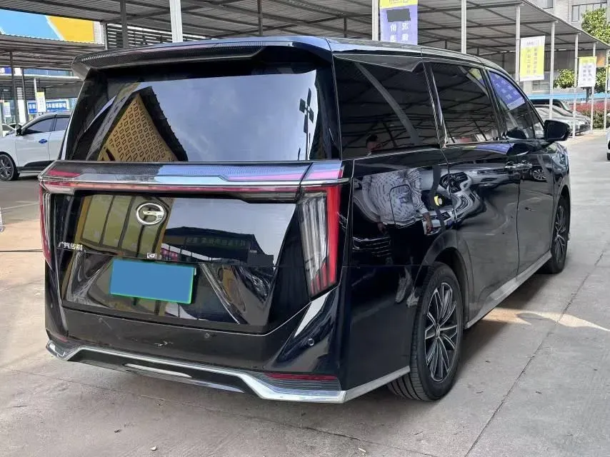 2024 GAC Trumpchi M8 2.0T 252HP L4 8AT,autocango,china used car exporter,china ev exporter,chinese used car exporter,chinese used ev exporter