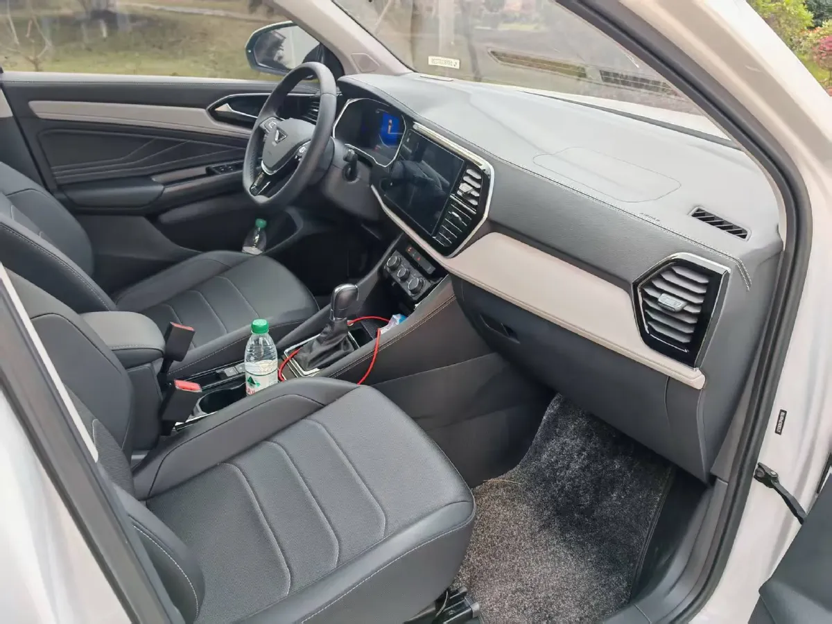 2023 Jetta VS7 1.4T 150HP L4 6AT,autocango,china used car exporter,china ev exporter,chinese used car exporter,chinese used ev exporter