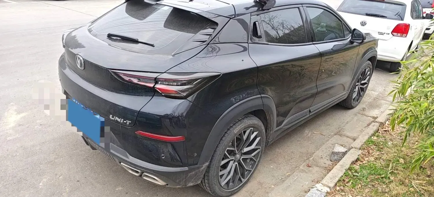 2022 ChangAn UNI-T 1.5T 188HP L4 7DCT,autocango,china used car exporter,china ev exporter,chinese used car exporter,chinese used ev exporter