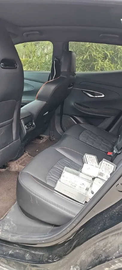 2022 ChangAn UNI-T 1.5T 188HP L4 7DCT,autocango,china used car exporter,china ev exporter,chinese used car exporter,chinese used ev exporter