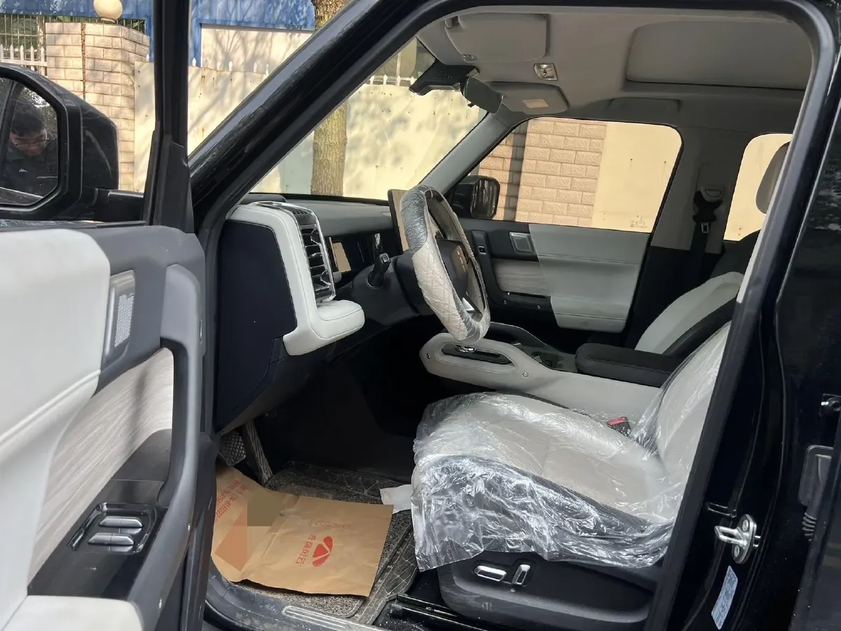 2024 iCAR iCAR 03 BEV 65.69KWH,autocango,china used car exporter,china ev exporter,chinese used car exporter,chinese used ev exporter