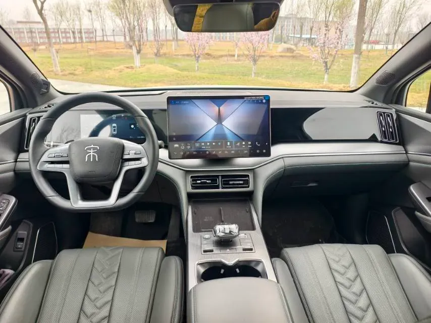 2025 BYD SongL DM-i 1.5L 101HP L4 E-CVT PHEV 26.6KWH,autocango,china used car exporter,china ev exporter,chinese used car exporter,chinese used ev exporter