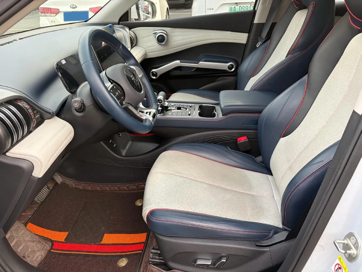 2022 Foton Grand General G7 2.0T 238HP L4 8AT,autocango,china used car exporter,china ev exporter,chinese used car exporter,chinese used ev exporter