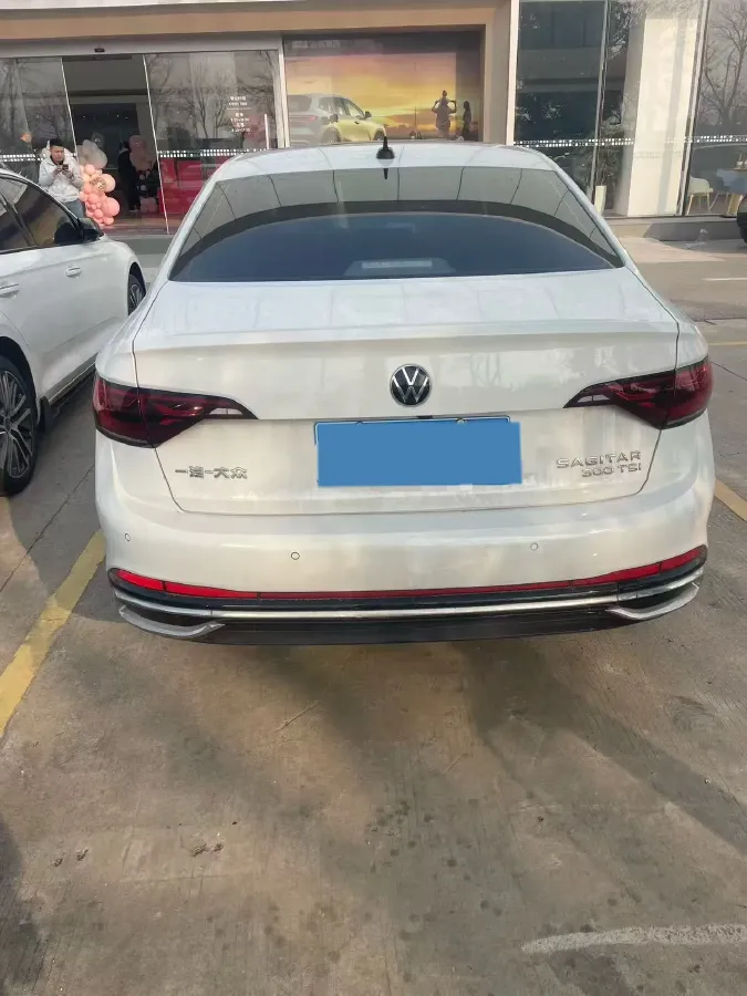 2023 Volkswagen Sagitar 1.5T 160HP L4 7DCT,autocango,china used car exporter,china ev exporter,chinese used car exporter,chinese used ev exporter