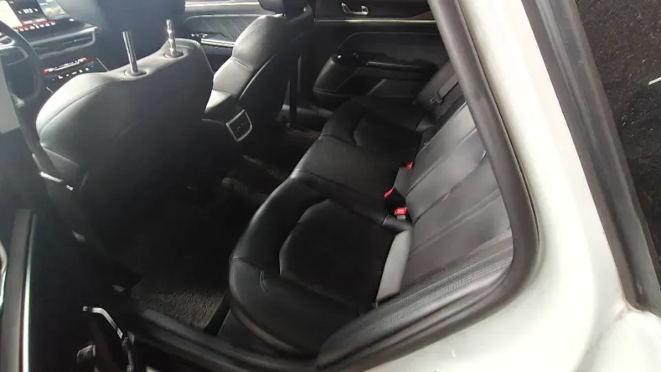 2021 Toyota Camry 2.0L 178HP L4 CVT,autocango,china used car exporter,china ev exporter,chinese used car exporter,chinese used ev exporter