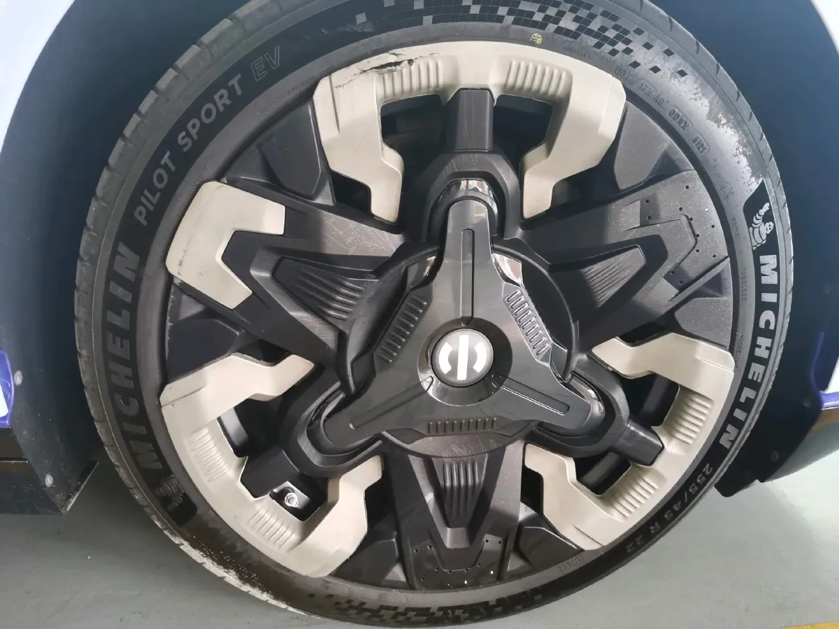 2023 HiPhi Z BEV 120KWH,autocango,china used car exporter,china ev exporter,chinese used car exporter,chinese used ev exporter