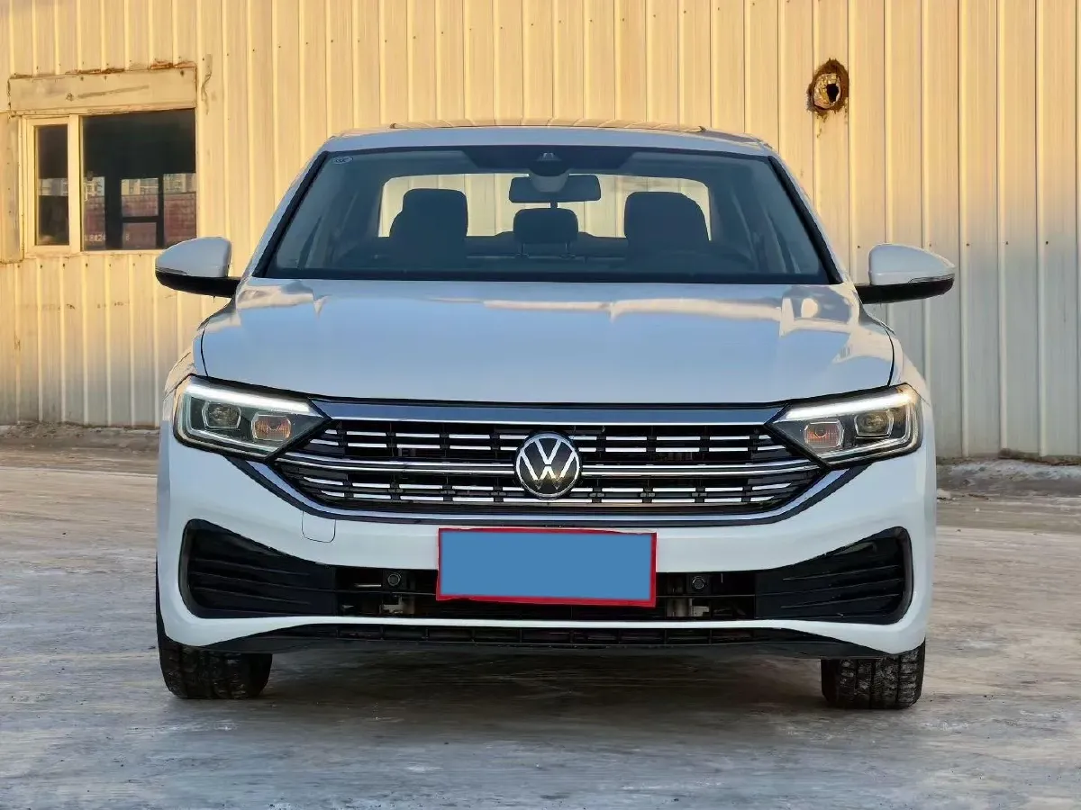 2025 Volkswagen Sagitar 1.5T 160HP L4 7DCT,autocango,china used car exporter,china ev exporter,chinese used car exporter,chinese used ev exporter