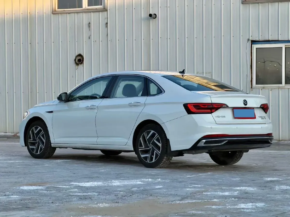 2025 Volkswagen Sagitar 1.5T 160HP L4 7DCT,autocango,china used car exporter,china ev exporter,chinese used car exporter,chinese used ev exporter