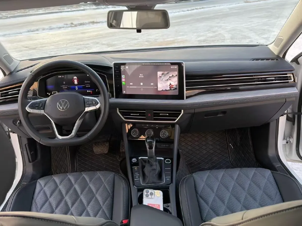 2025 Volkswagen Sagitar 1.5T 160HP L4 7DCT,autocango,china used car exporter,china ev exporter,chinese used car exporter,chinese used ev exporter