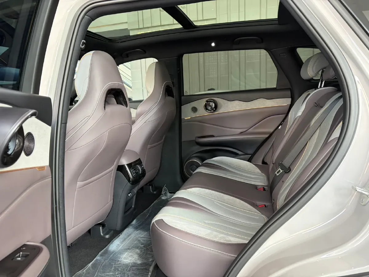 2023 BYD Frigate 07 1.5T 139HP L4 E-CVT PHEV 18.3KWH,autocango,china used car exporter,china ev exporter,chinese used car exporter,chinese used ev exporter