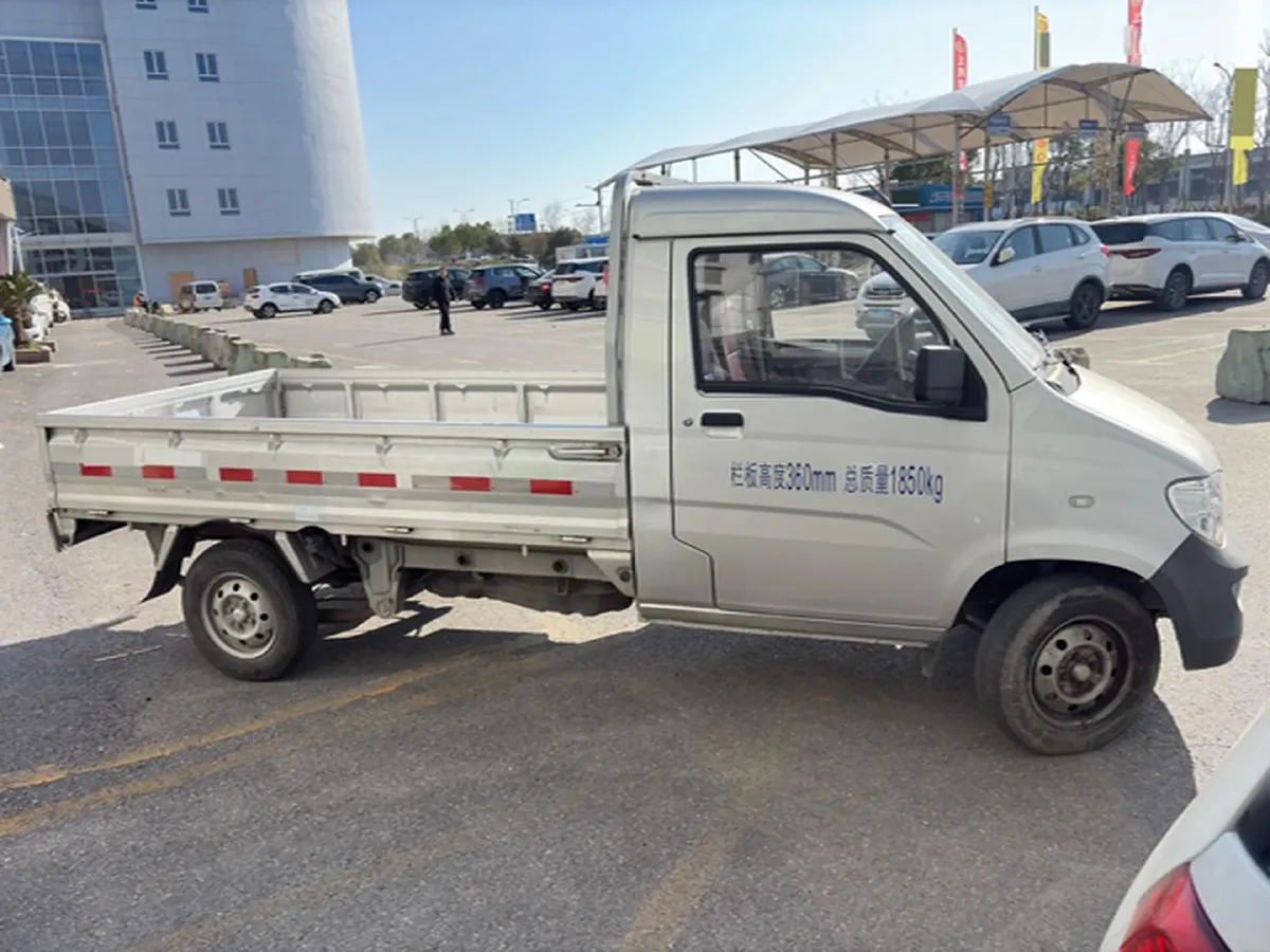 2023 WuLing ZhiGuang Mini Truck 1.5L 102HP L4 5MT,autocango,china used car exporter,china ev exporter,chinese used car exporter,chinese used ev exporter