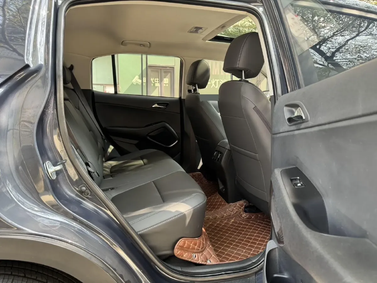 2021 Hyundai ix35 2.0L 160HP L4 6AT,autocango,china used car exporter,china ev exporter,chinese used car exporter,chinese used ev exporter