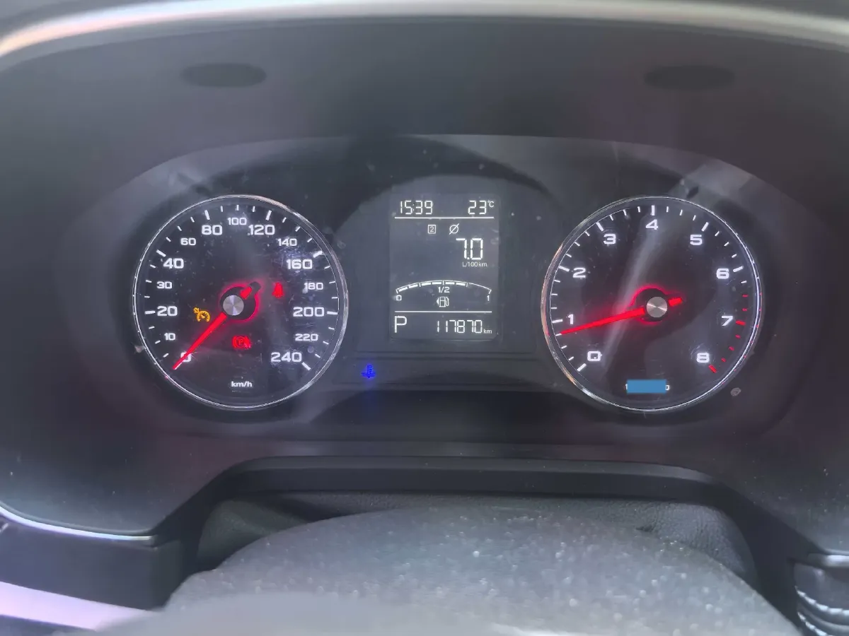 2019 Roewe i6 1.5T 169HP L4 7DCT,autocango,china used car exporter,china ev exporter,chinese used car exporter,chinese used ev exporter