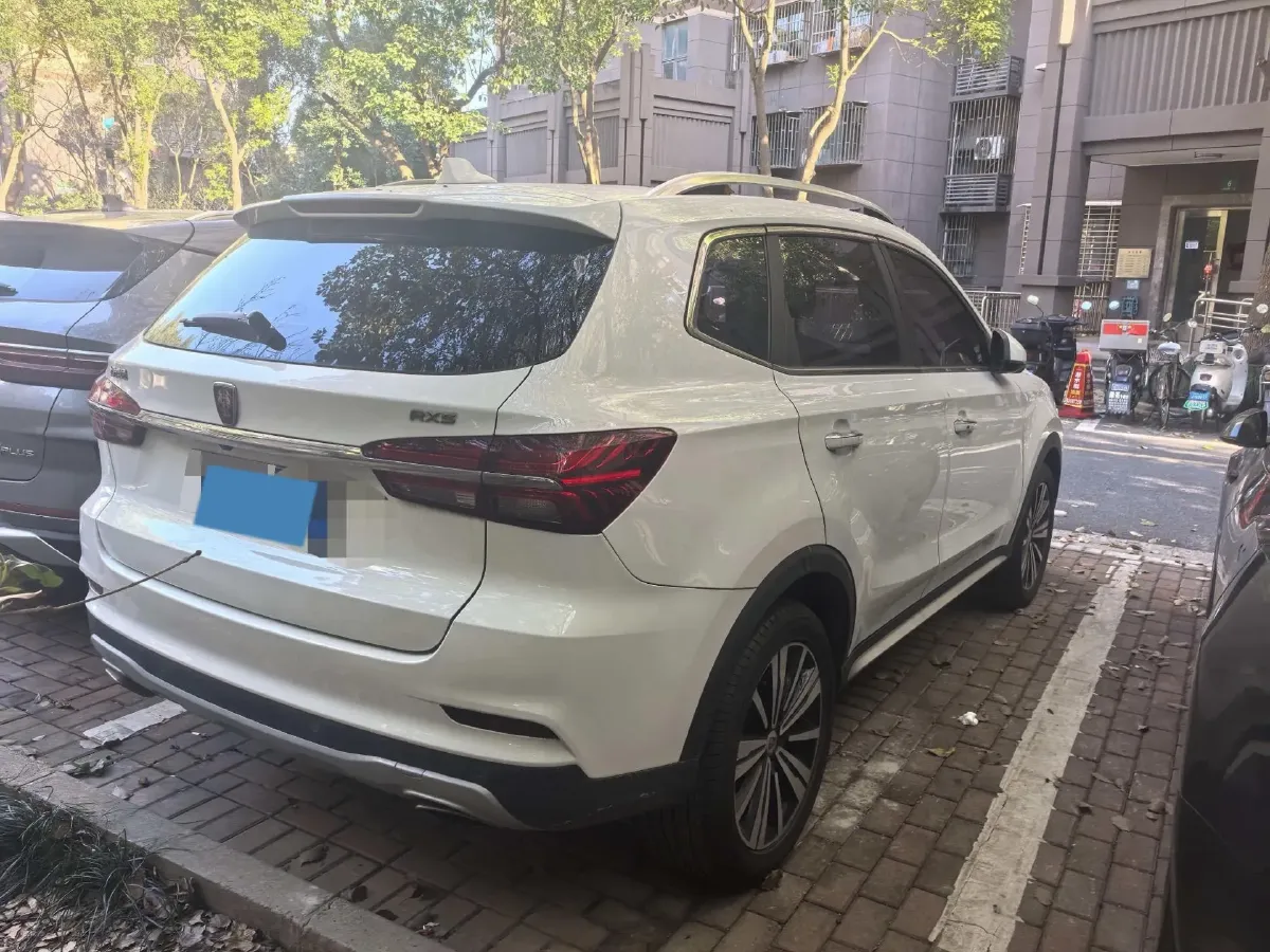 2019 Roewe i6 1.5T 169HP L4 7DCT,autocango,china used car exporter,china ev exporter,chinese used car exporter,chinese used ev exporter