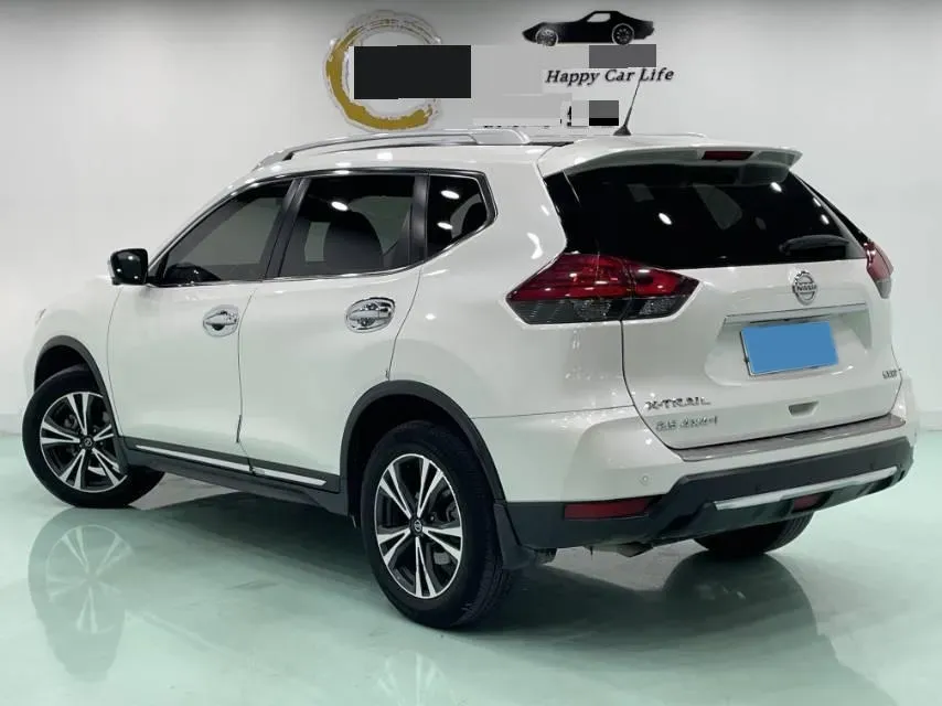 2021 Nissan X-Trail 2.5L 181HP L4 CVT,autocango,china used car exporter,china ev exporter,chinese used car exporter,chinese used ev exporter