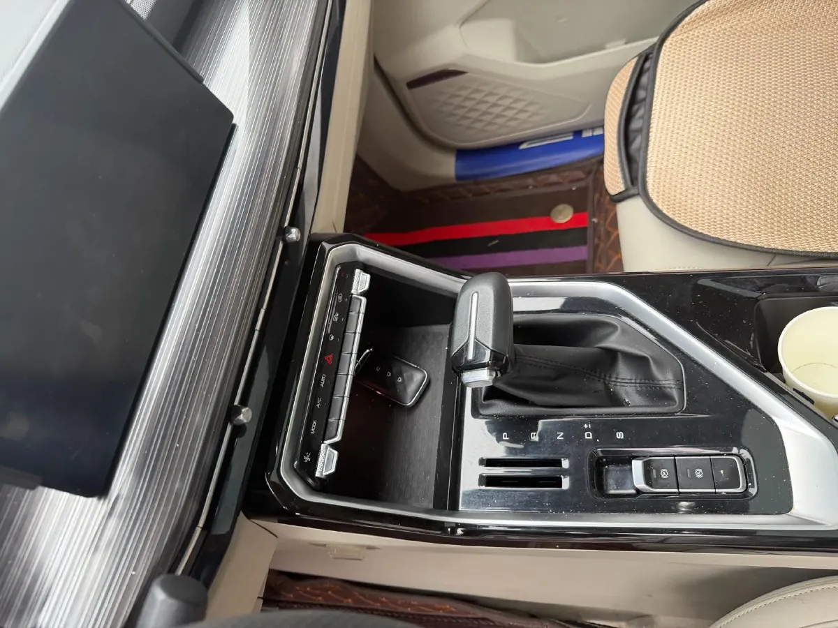 2021 WuLing XingChen 1.5T 147HP L4 CVT,autocango,china used car exporter,china ev exporter,chinese used car exporter,chinese used ev exporter