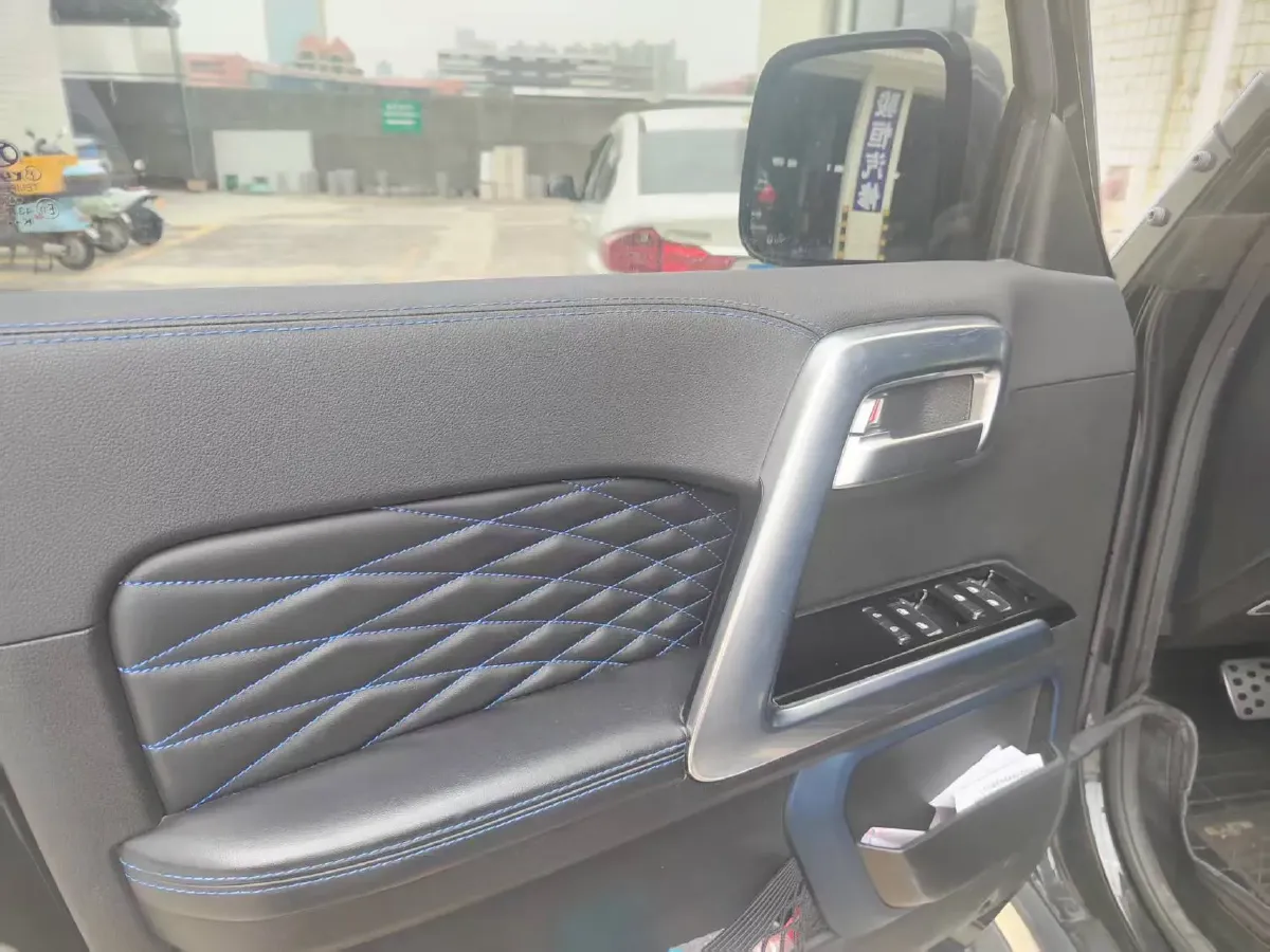 2019 Beijing BJ40 2.3T 231HP L4 6AT,autocango,china used car exporter,china ev exporter,chinese used car exporter,chinese used ev exporter