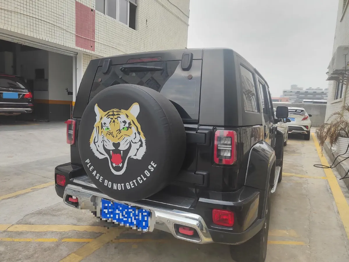 2019 Beijing BJ40 2.3T 231HP L4 6AT,autocango,china used car exporter,china ev exporter,chinese used car exporter,chinese used ev exporter