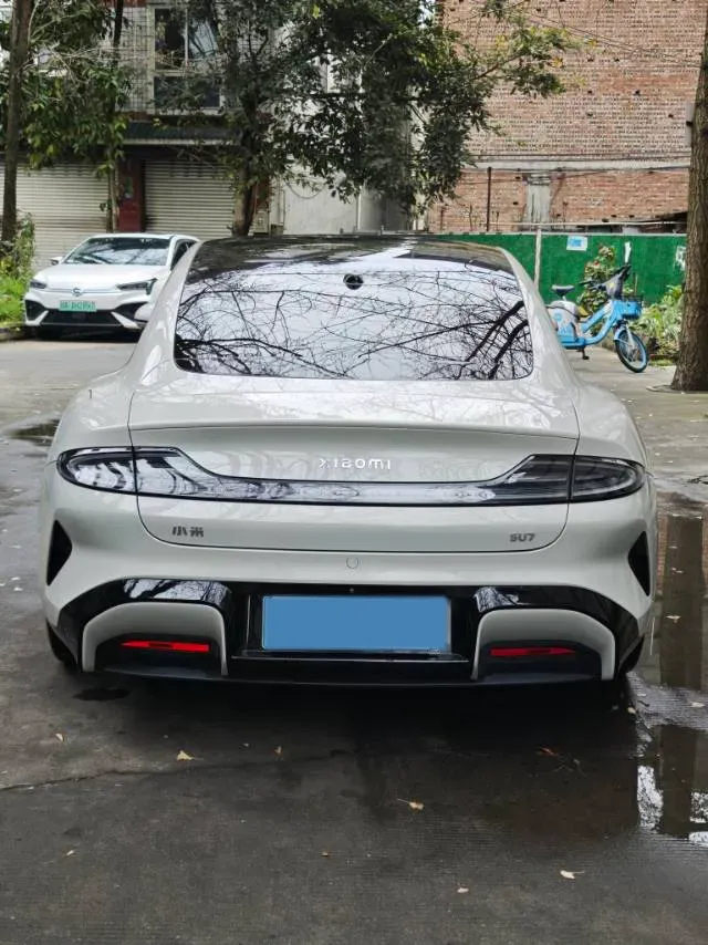 2024 MI SU7 BEV 73.6KWH,autocango,china used car exporter,china ev exporter,chinese used car exporter,chinese used ev exporter