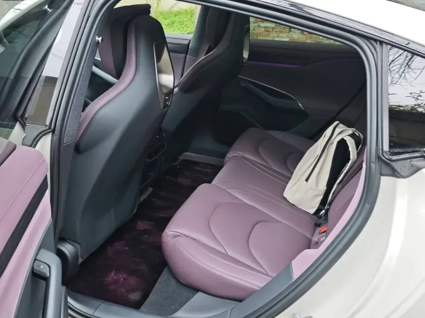 2024 MI SU7 BEV 73.6KWH,autocango,china used car exporter,china ev exporter,chinese used car exporter,chinese used ev exporter