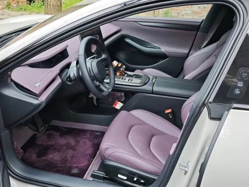 2024 MI SU7 BEV 73.6KWH,autocango,china used car exporter,china ev exporter,chinese used car exporter,chinese used ev exporter