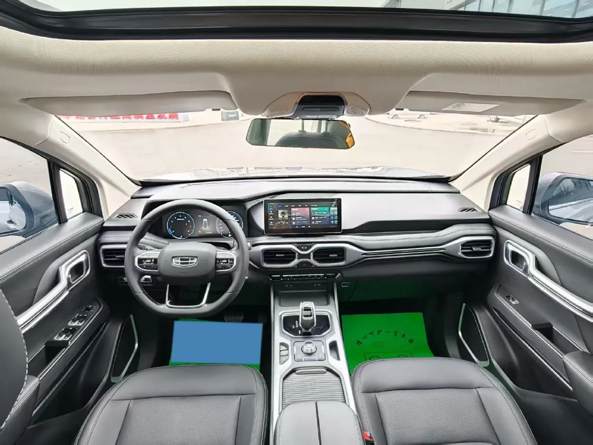 2020 Geely Okavango 1.8T 184HP L4 7DCT,autocango,china used car exporter,china ev exporter,chinese used car exporter,chinese used ev exporter