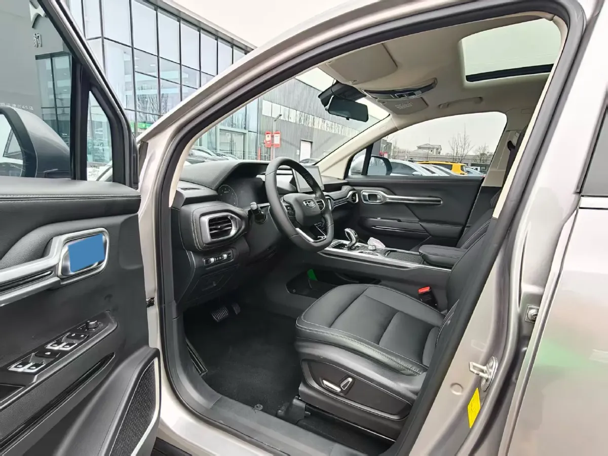 2020 Geely Okavango 1.8T 184HP L4 7DCT,autocango,china used car exporter,china ev exporter,chinese used car exporter,chinese used ev exporter