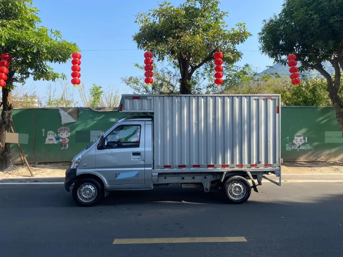 2020 WuLing RongGuang Mini Truck 1.5L 99HP L4 5MT,autocango,china used car exporter,china ev exporter,chinese used car exporter,chinese used ev exporter