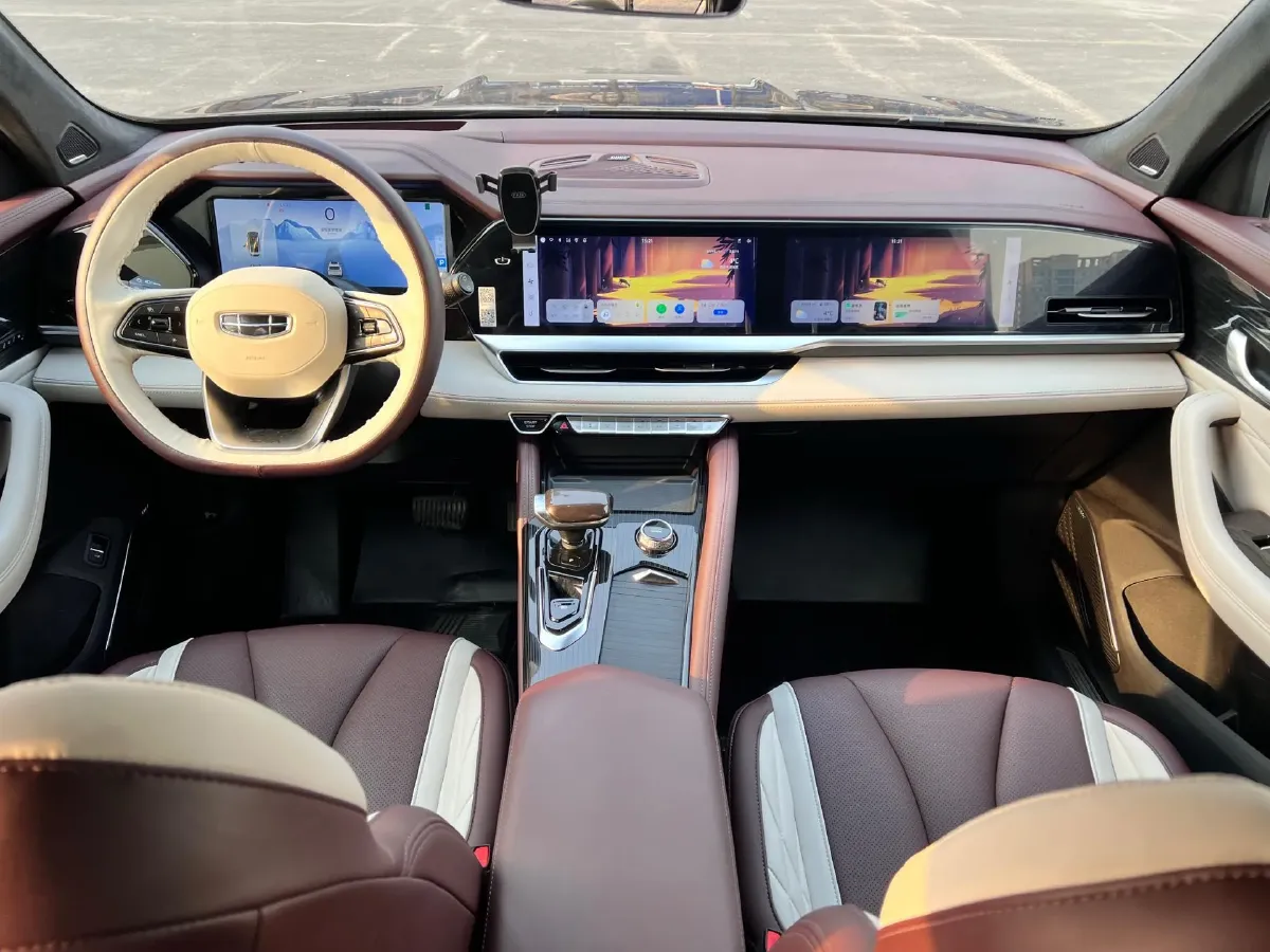 2021 Geely Monjaro 2.0T 218HP L4 7DCT,autocango,china used car exporter,china ev exporter,chinese used car exporter,chinese used ev exporter