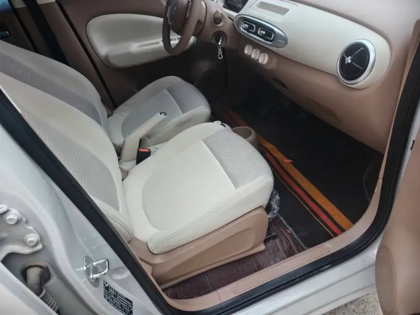 2025 WuLing HongGuang MINI EV BEV 16.2KWH,autocango,china used car exporter,china ev exporter,chinese used car exporter,chinese used ev exporter