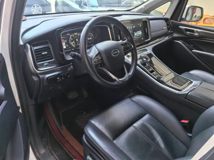 2021 GAC Trumpchi M8 2.0T 252HP L4 8AT,autocango,china used car exporter,china ev exporter,chinese used car exporter,chinese used ev exporter