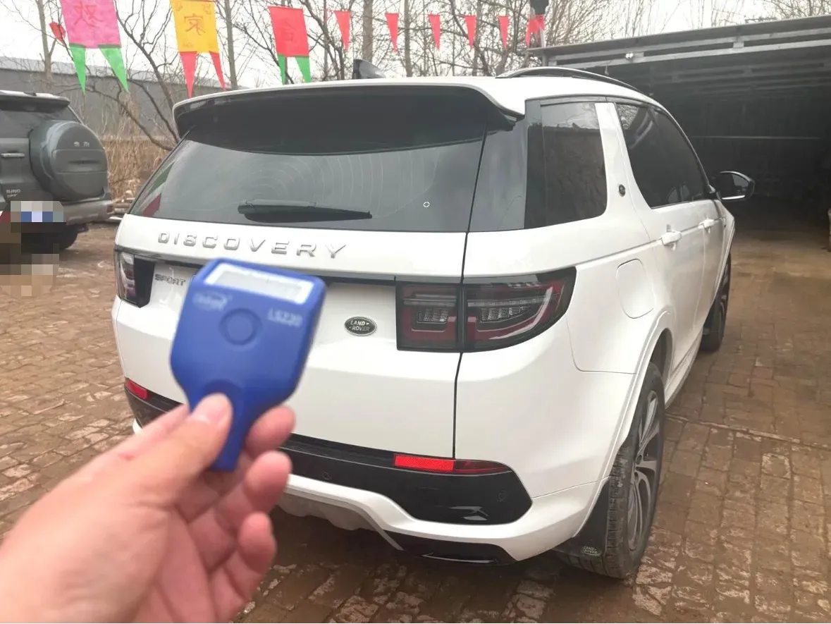 2023 Land Rover Discovery Sport 2.0T 249HP L4 9AT,autocango,china used car exporter,china ev exporter,chinese used car exporter,chinese used ev exporter