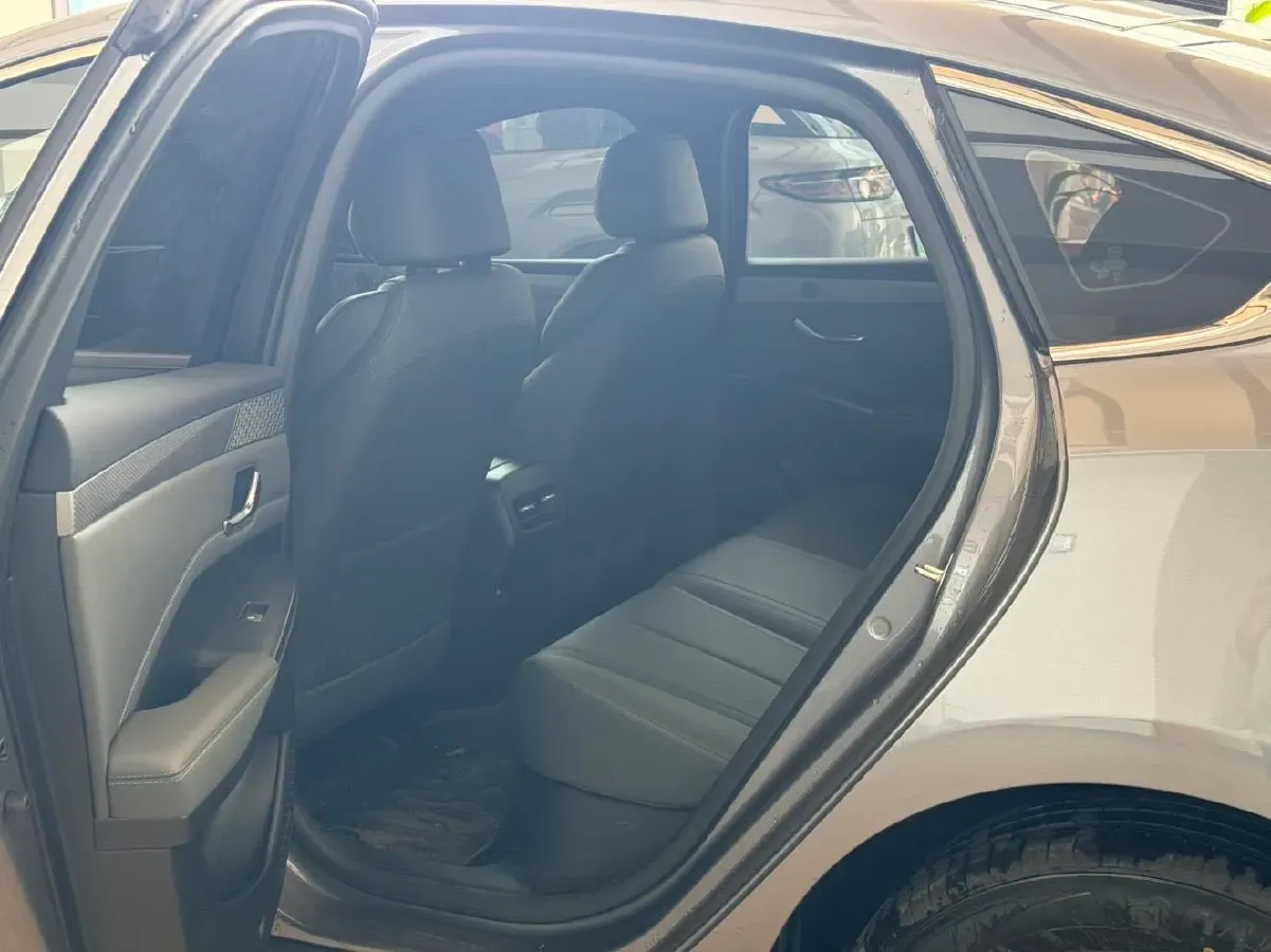 2025 BYD Qin Plus 1.5L 101HP L4 E-CVT PHEV 15.8KWH,autocango,china used car exporter,china ev exporter,chinese used car exporter,chinese used ev exporter