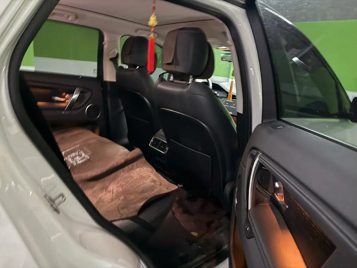 2024 Land Rover Discovery Sport 2.0T 249HP L4 9AT,autocango,china used car exporter,china ev exporter,chinese used car exporter,chinese used ev exporter