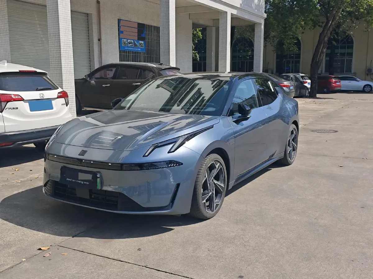 2024 LYNK&CO 07 EM-P 1.5T 163HP L4 3DHT PHEV 18.99KWH,autocango,china used car exporter,china ev exporter,chinese used car exporter,chinese used ev exporter