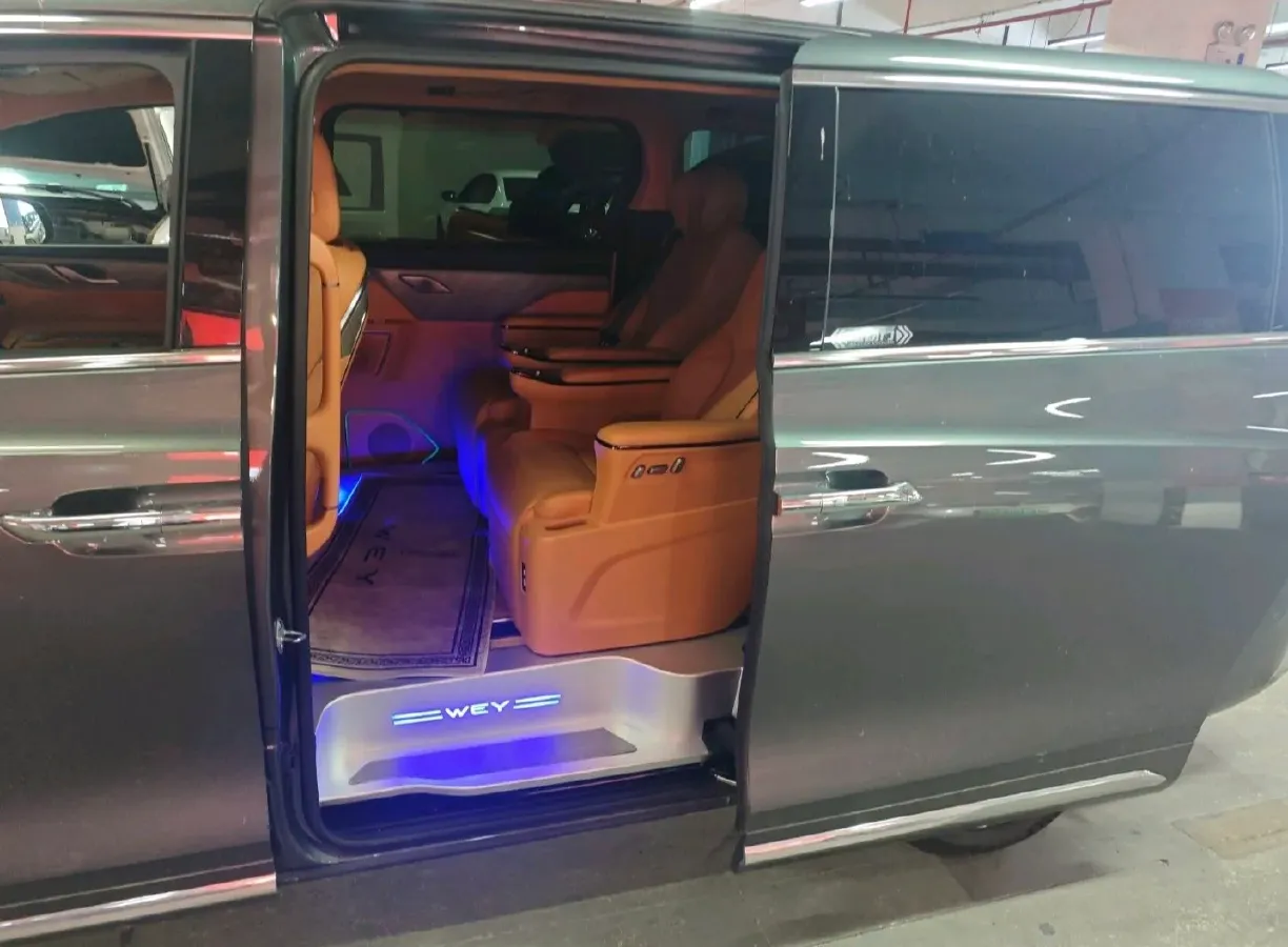 2025 WEY HighMountain 1.5T 170HP L4 4DHT PHEV,autocango,china used car exporter,china ev exporter,chinese used car exporter,chinese used ev exporter