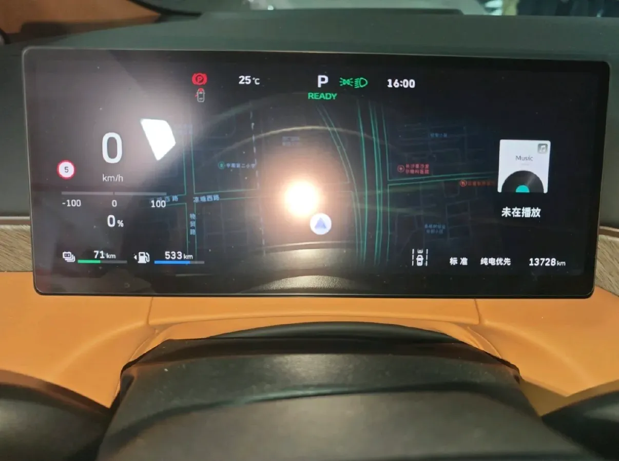 2025 WEY HighMountain 1.5T 170HP L4 4DHT PHEV,autocango,china used car exporter,china ev exporter,chinese used car exporter,chinese used ev exporter