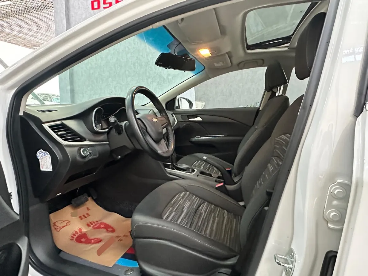 2019 Chevrolet Cavalier 1.5L 113HP L4 6AT,autocango,china used car exporter,china ev exporter,chinese used car exporter,chinese used ev exporter