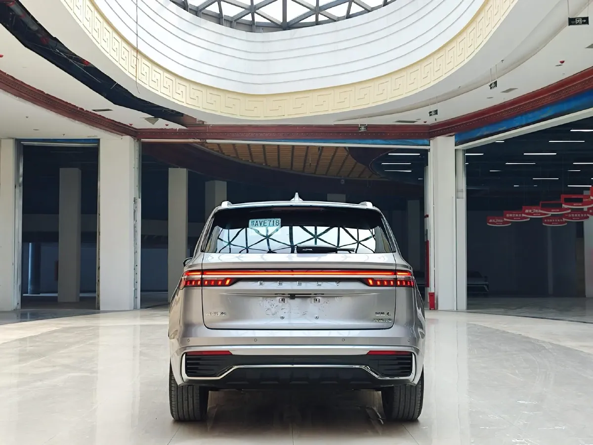 2024 Geely Monjaro 2.0T 218HP L4 7DCT,autocango,china used car exporter,china ev exporter,chinese used car exporter,chinese used ev exporter