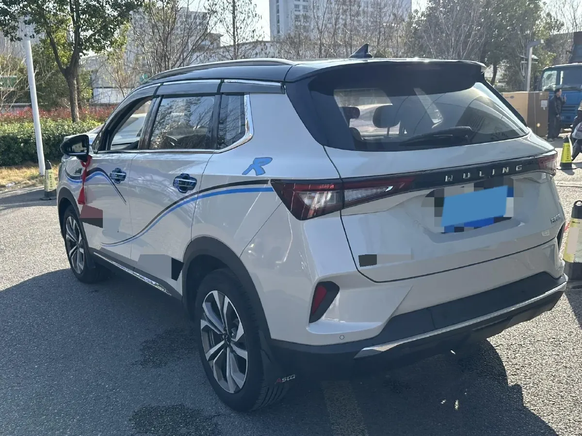 2021 WuLing XingChen 1.5T 147HP L4 CVT,autocango,china used car exporter,china ev exporter,chinese used car exporter,chinese used ev exporter