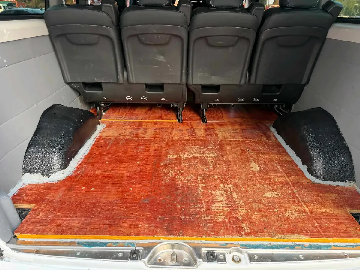 2023 MAXUS XinTu V80 2.0T 127HP L4 6MT,autocango,china used car exporter,china ev exporter,chinese used car exporter,chinese used ev exporter