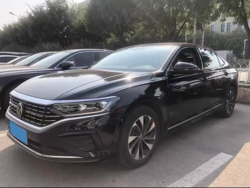 2023 Volkswagen Passat 2.0T 186HP L4 7DCT,autocango,china used car exporter,china ev exporter,chinese used car exporter,chinese used ev exporter