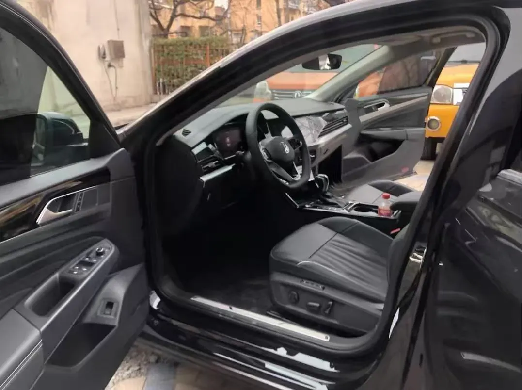 2023 Volkswagen Passat 2.0T 186HP L4 7DCT,autocango,china used car exporter,china ev exporter,chinese used car exporter,chinese used ev exporter