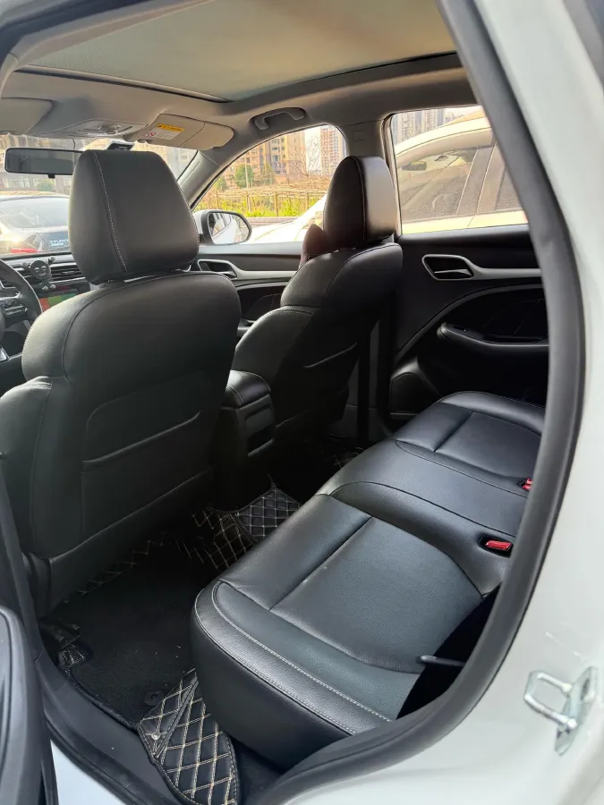 2017 MG ZS 1.5L 120HP L4 4AT,autocango,china used car exporter,china ev exporter,chinese used car exporter,chinese used ev exporter