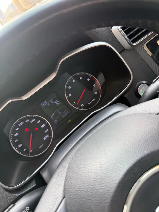 2017 MG ZS 1.5L 120HP L4 4AT,autocango,china used car exporter,china ev exporter,chinese used car exporter,chinese used ev exporter